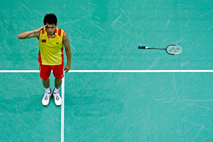 Lin Dan of China reacts after winning the gold medal for the men's badminton singles final match against Lee Chong Wei of Malaysia during the Beijing 2008 Olympic Games August 17, 2008.     REUTERS/Beawiharta (CHINA)